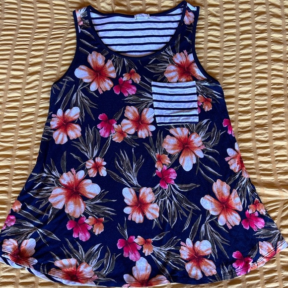 L Luna Tops - EUC Tank Top by L Luna